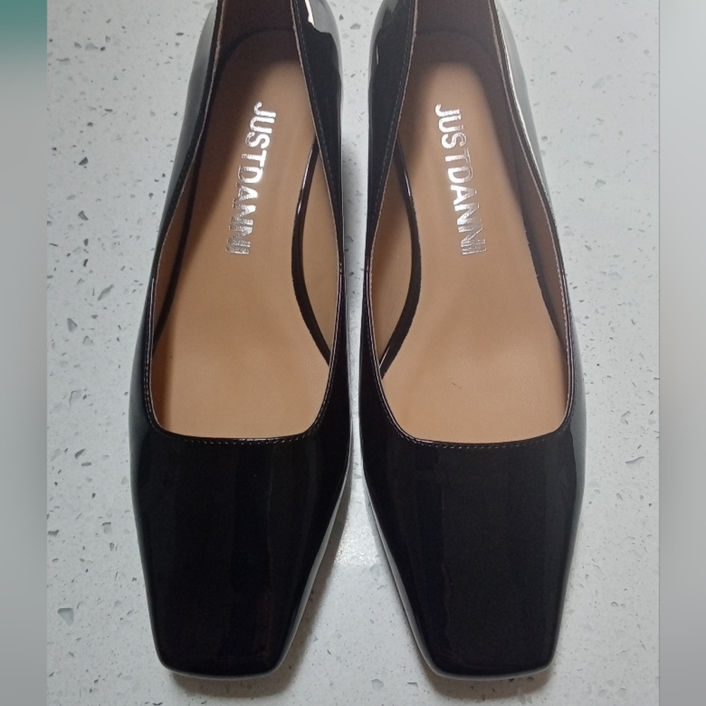 Justdanni Womens Shoes 8.5 Black 1.5 Inch Heel Square Toe